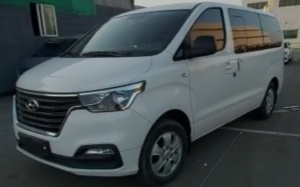HYUNDAI GRAND STAREX 4WD 