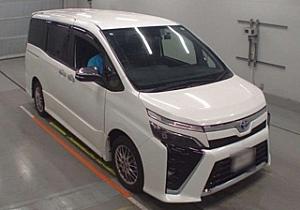 TOYOTA VOXY (      ) 89167078382
