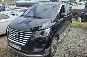 1003 HYUNDAI GRAND STAREX URBAN EXCLUSIVE 4WD