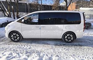 1667 HYUNDAI STARIA ТУРЕР 4ВД