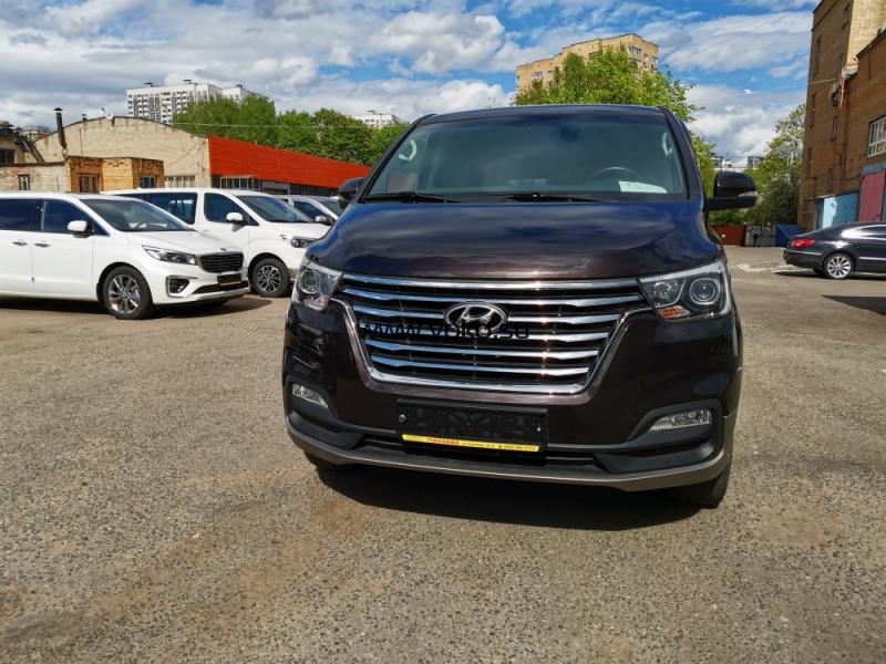 8755 Hyundai Grand Starex Urban Exclusive 2018 4WD 8755 Hyundai Grand Starex Urban Exclusive 2018 4WD