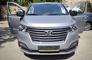 4572 HYUNDAI GRAND STAREX   