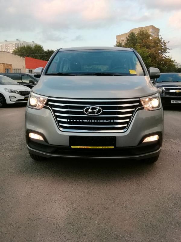9115 Hyundai Grand Starex Urban Exclusive 2019 4WD 9115 Hyundai Grand Starex Urban Exclusive 2019 4WD
