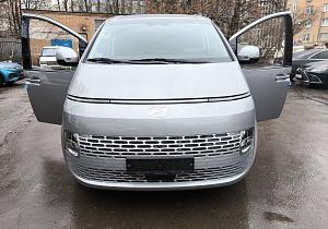 1039 HYUNDAI STARIA ТУРЕР 4ВД